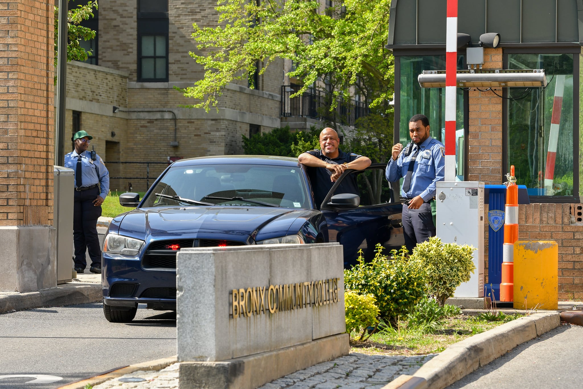 Découvrez Run the Bronx, la course communautaire historique du Bronx : 5 km, 10 km et marche, portée par la passion de son organisateur, Robert Whalen.