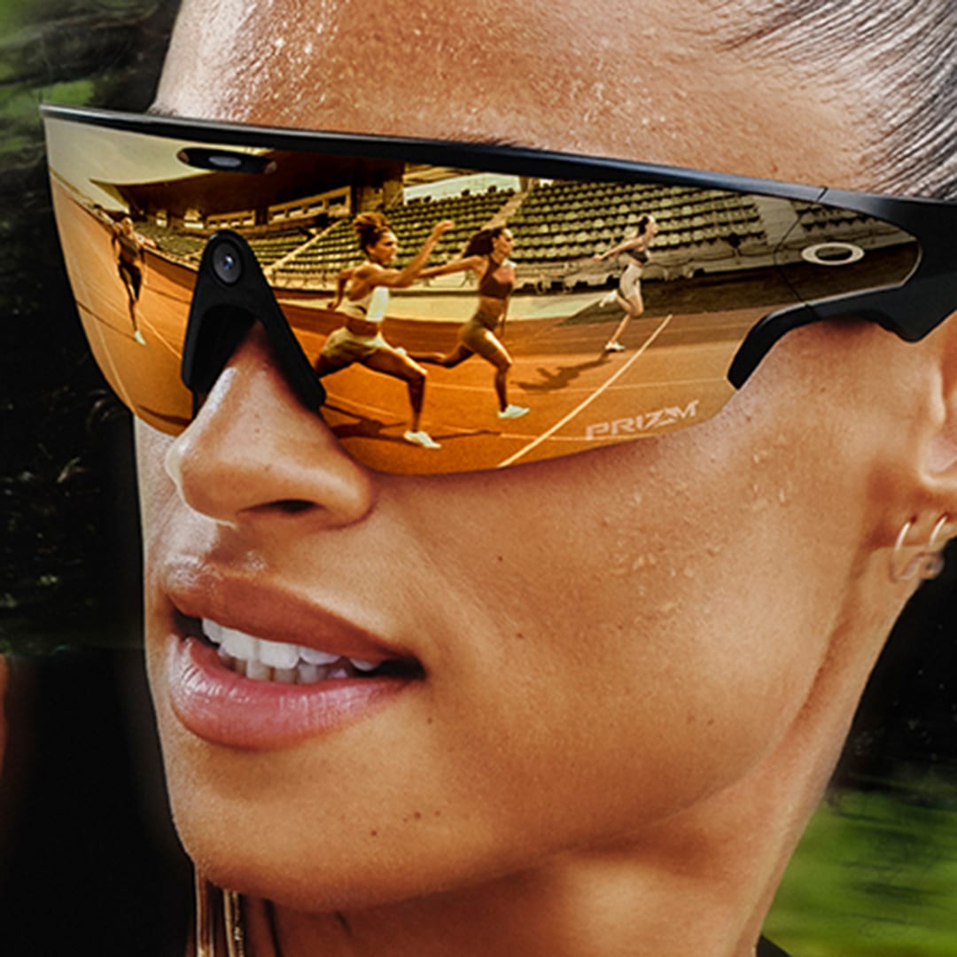 Oakley et Meta dévoilent les lunettes connectées Oakley Meta Vanguard, capables d’afficher les données de course en temps réel directement dans le champ de vision. Une révolution pour les runners.