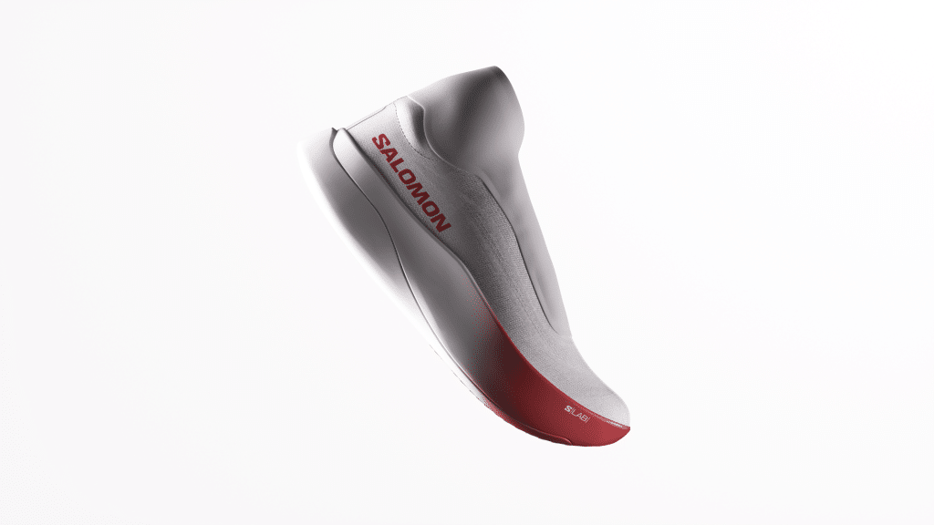 Salomon dévoile la S/LAB Phantasm 3, une chaussure de compétition à plaque carbone pensée pour la route. Design aérodynamique testé en soufflerie, mousse optiFOAM+ à base de PEBA et plaque carbone energyBLADE pour maximiser vitesse et efficacité du 5 km au marathon.