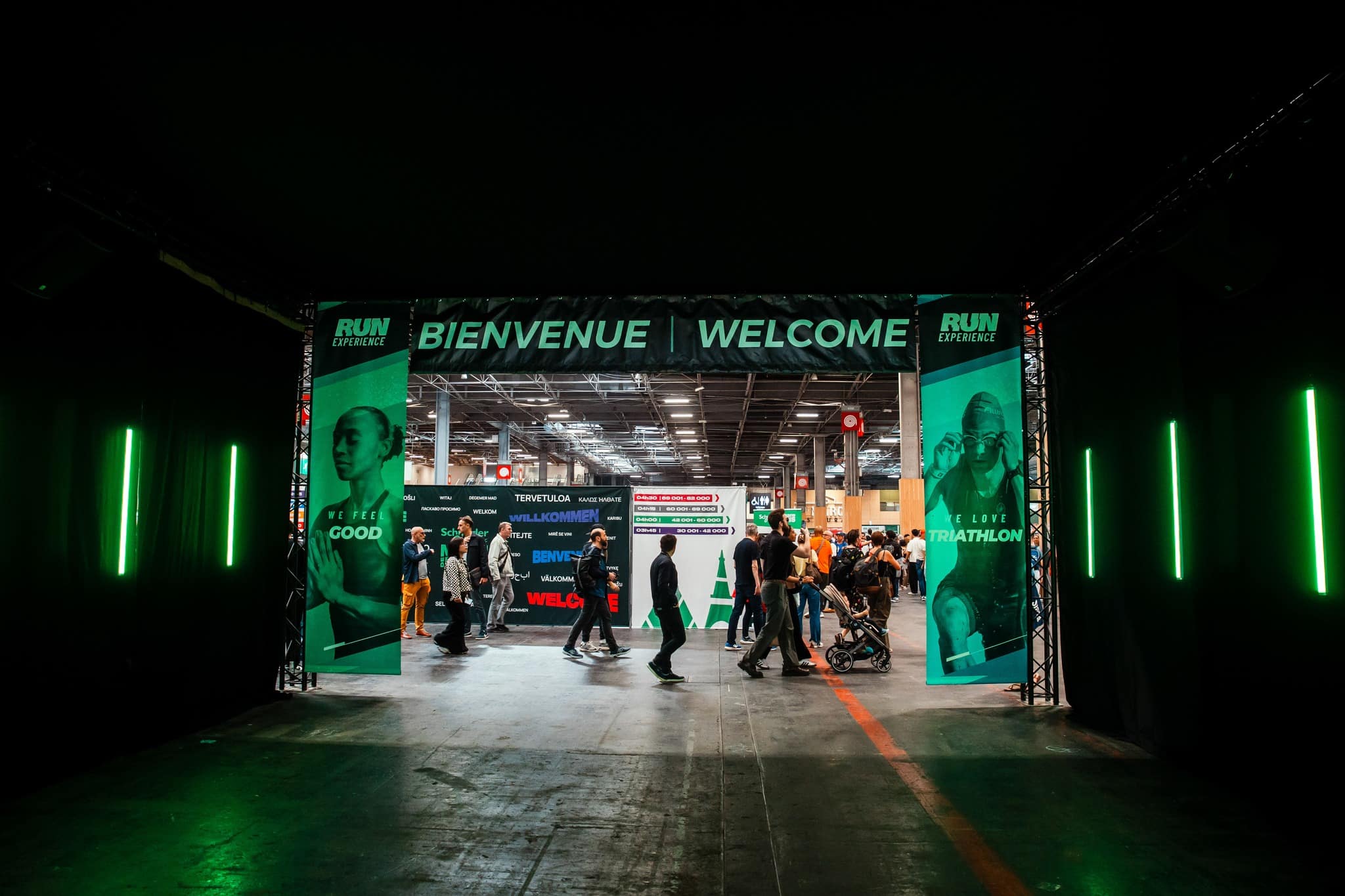 Du 9 au 11 avril, le salon Run Experience a pris ses quartiers à la Porte de Versailles, juste avant le mythique Marathon de Paris, et a accueilli futurs marathoniens, passionnés de course à pied et curieux de découvrir l’univers du running.