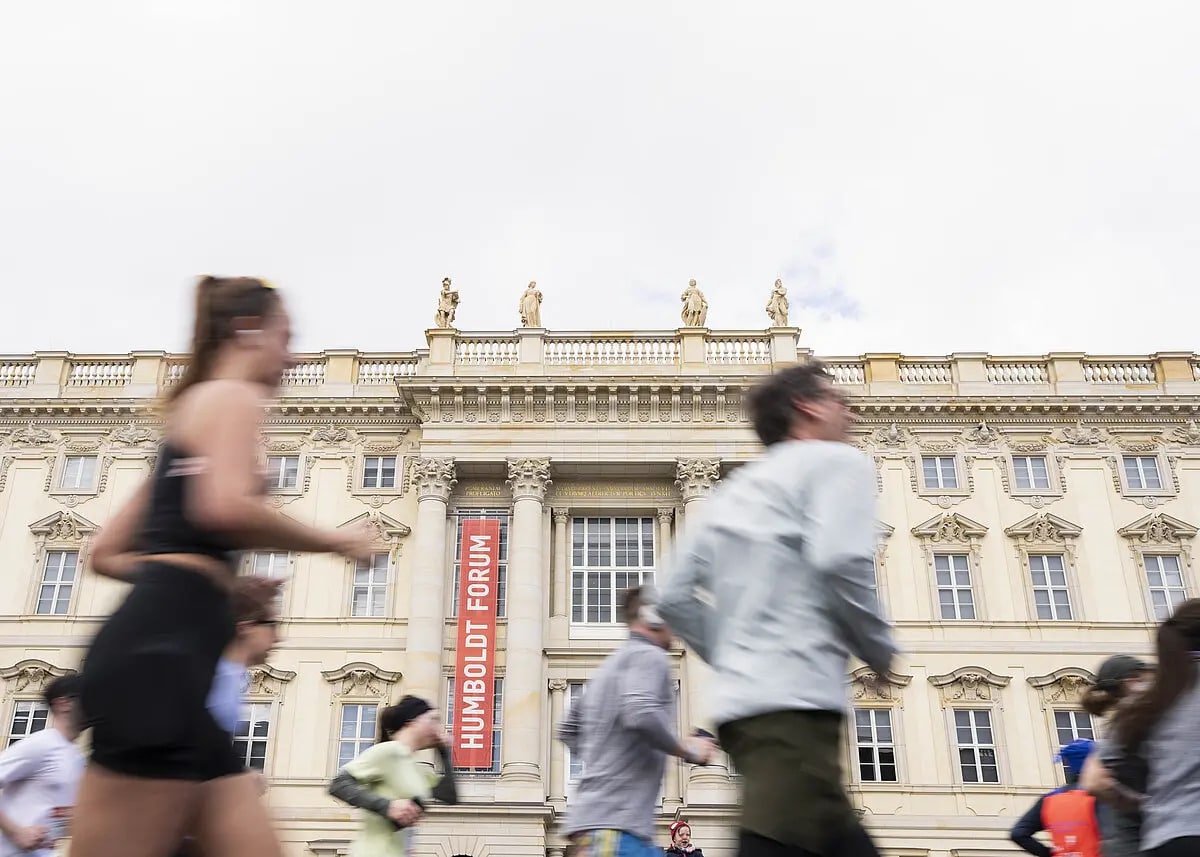 Envie de courir le Semi-marathon de Berlin ? Loterie, tarifs, dossards caritatifs, tour-opérateurs : tout ce qu'il faut savoir pour avoir un dossard.