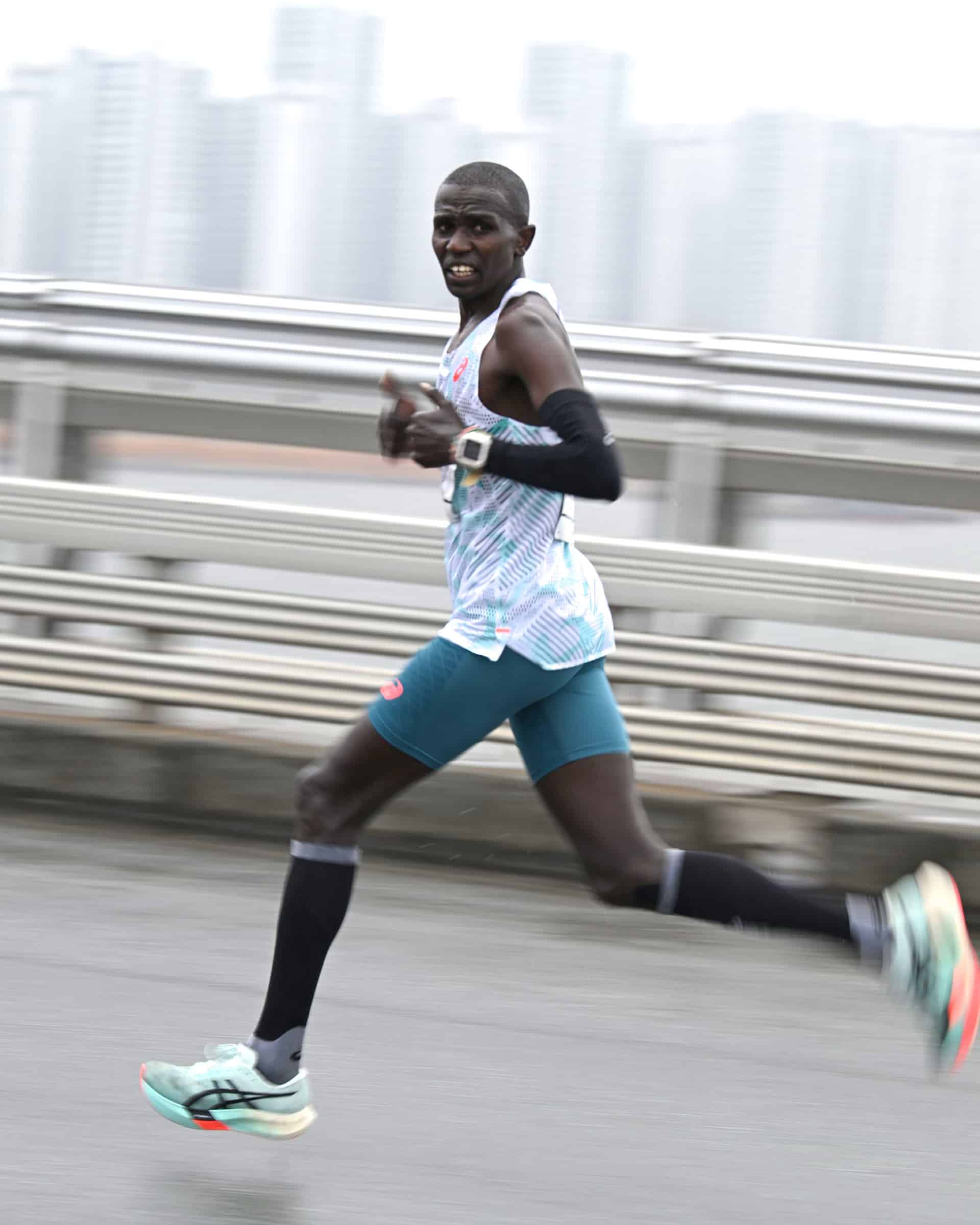 Envie de courir le Marathon de Séoul ? Dates, inscription en ligne, temps minimum requis, limites horaires, Gold Package, annulation : tout ce qu’il faut savoir pour obtenir votre dossard.