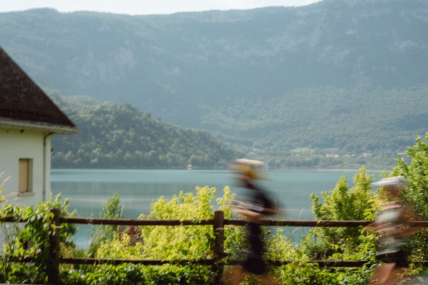 Le Tour du Lac d’Aiguebelette : Corentin Pellicier et Magalie Aureille font tomber les records