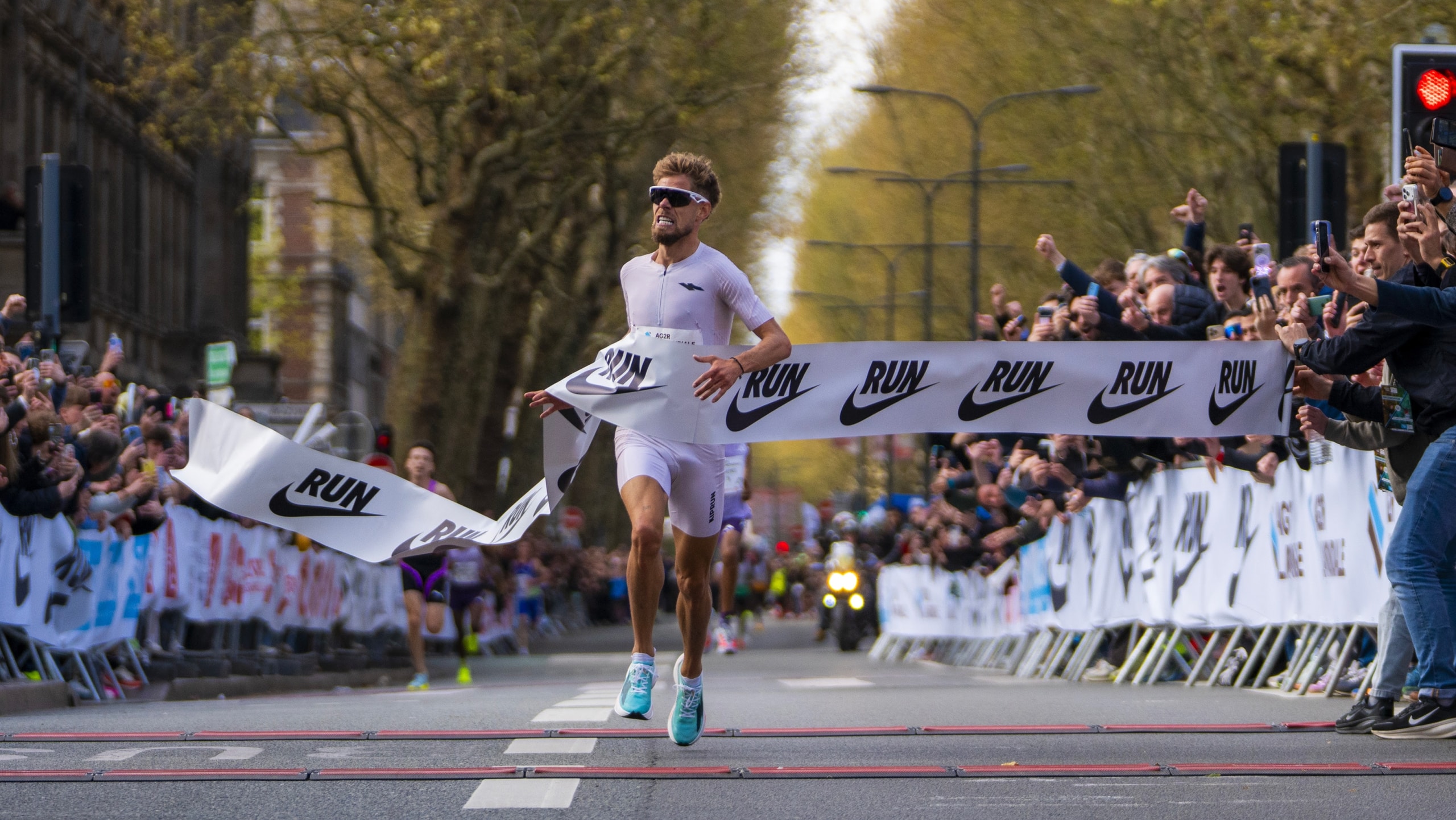 L'Urban Trail de Lille 2026 a livré le record d’Europe du 5 km de Jimmy Gressier et le record de France du 10 km de Cassandre Beaugrand.
