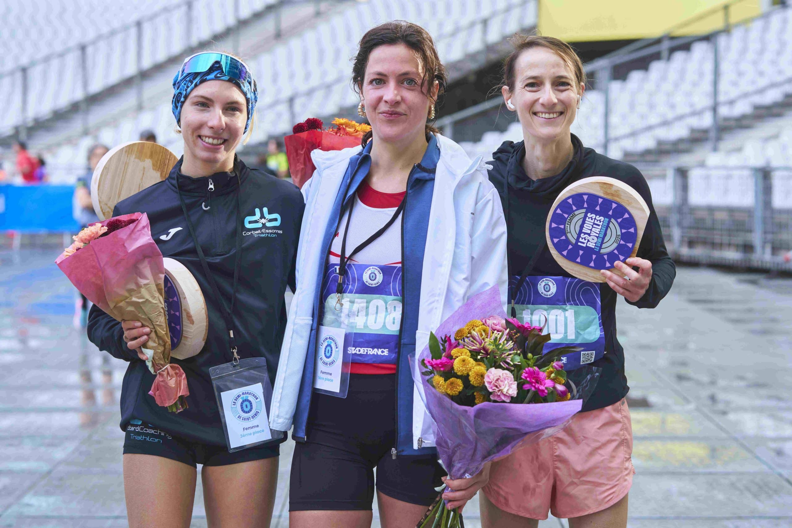 Née de la fusion du Grand Marathon de Saint-Denis et de la Voie Royale, la réunion dionysienne a réuni près de 8000 passionnés répartis dans 6 formats, du 5km à allure libre jusqu'au marathon, un record. Avec une arrivée mythique au Stade de France, les Voies Royales de Saint-Denis ont perpétué l'héritage des Jeux olympiques et paralympiques.
