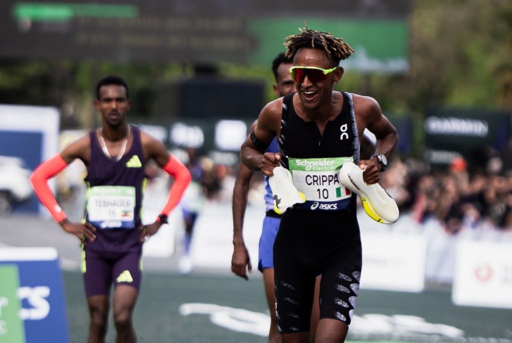 Analyse des données de course de Yeman Crippa : découvrez comment il a géré son record national sur semi à Naples et sa victoire au marathon de Paris grâce à sa montre Amazfit Cheetah Pro 2.