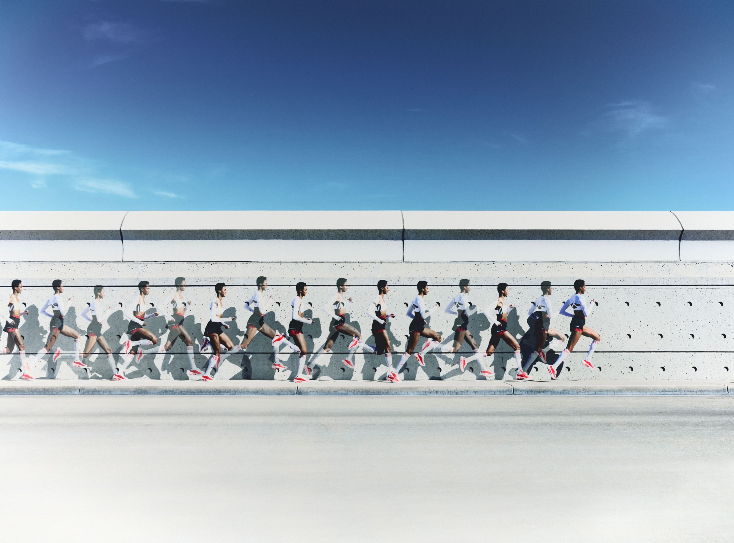 adidas lance la Hyperboost Edge, une nouvelle chaussure de running ultra dynamique conçue pour l’entraînement, les sorties longues et les kilomètres.