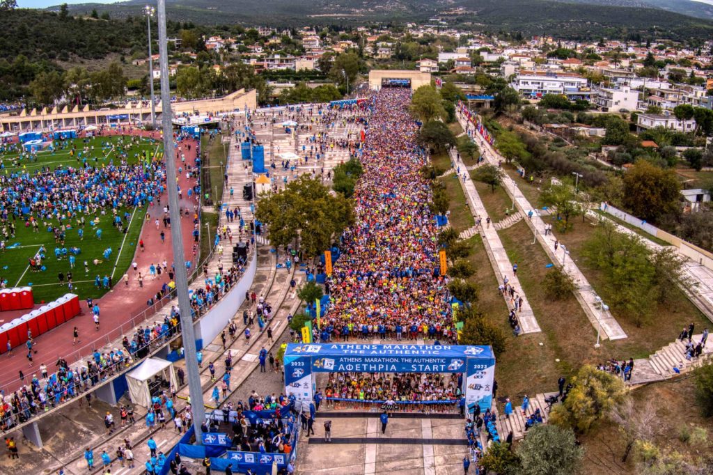 Comment s’inscrire au Marathon d’Athènes et obtenir le précieux dossard ? Nous vous expliquons tout dans cet article.