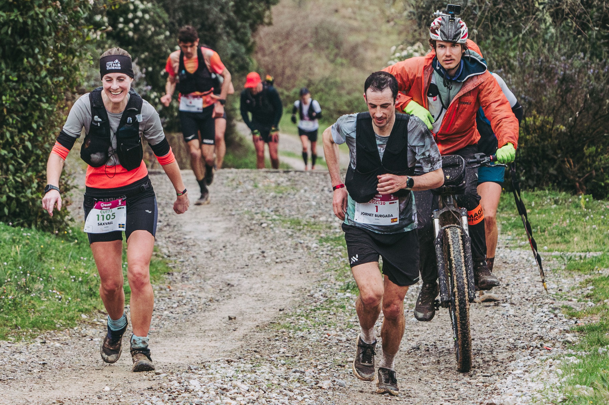 Comment les meilleurs coureurs utilisent-ils leur respiration pour repousser leurs limites ? Entre méthodes scientifiques et intuitions, intéressons-nous à cet usage (respirer) et à ses secrets, qui semblent faire la différence. Ou pas.