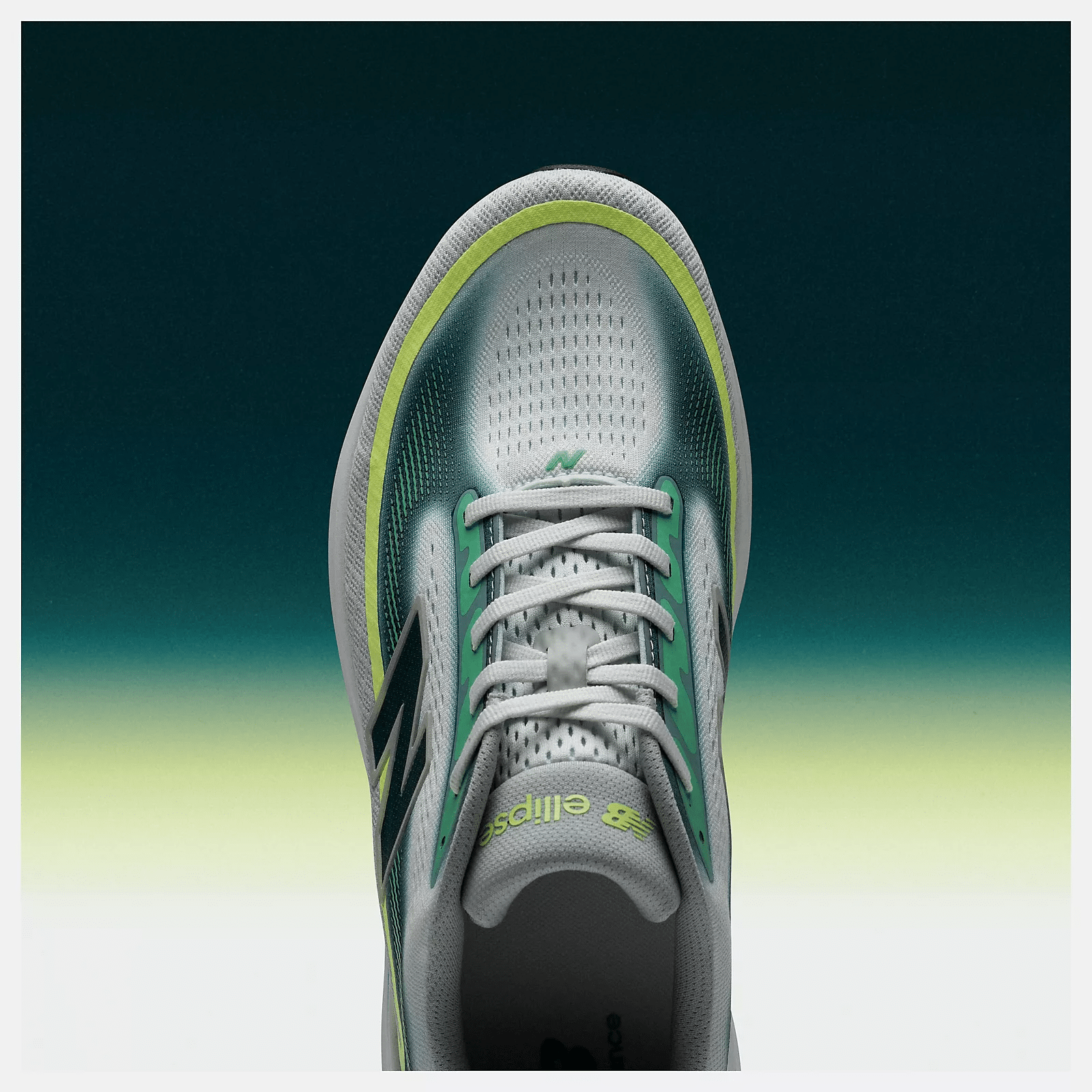New Balance lance la Ellipse v1, une nouvelle chaussure running au style lifestyle et à l’amorti Fresh Foam X. Confortable, polyvalente et accessible à tous les coureurs, elle redonne du plaisir aux sorties quotidiennes.