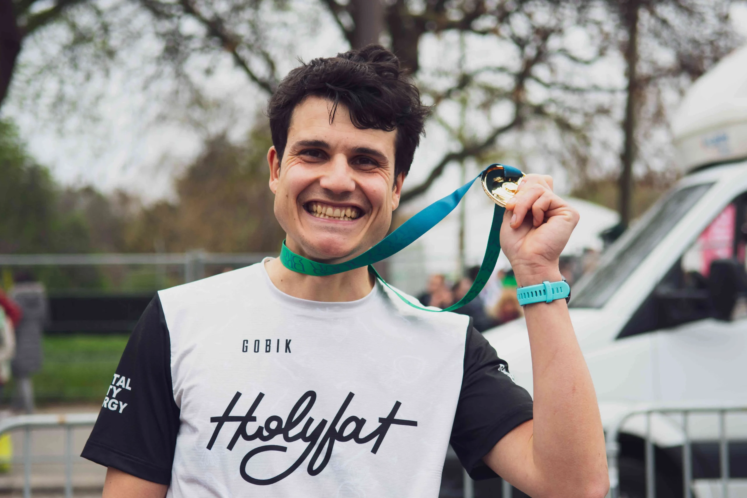 Interview d'Olivier Maria, passionné de course à pied et de vélo, qui veut traverser la France en courant et en sandales.