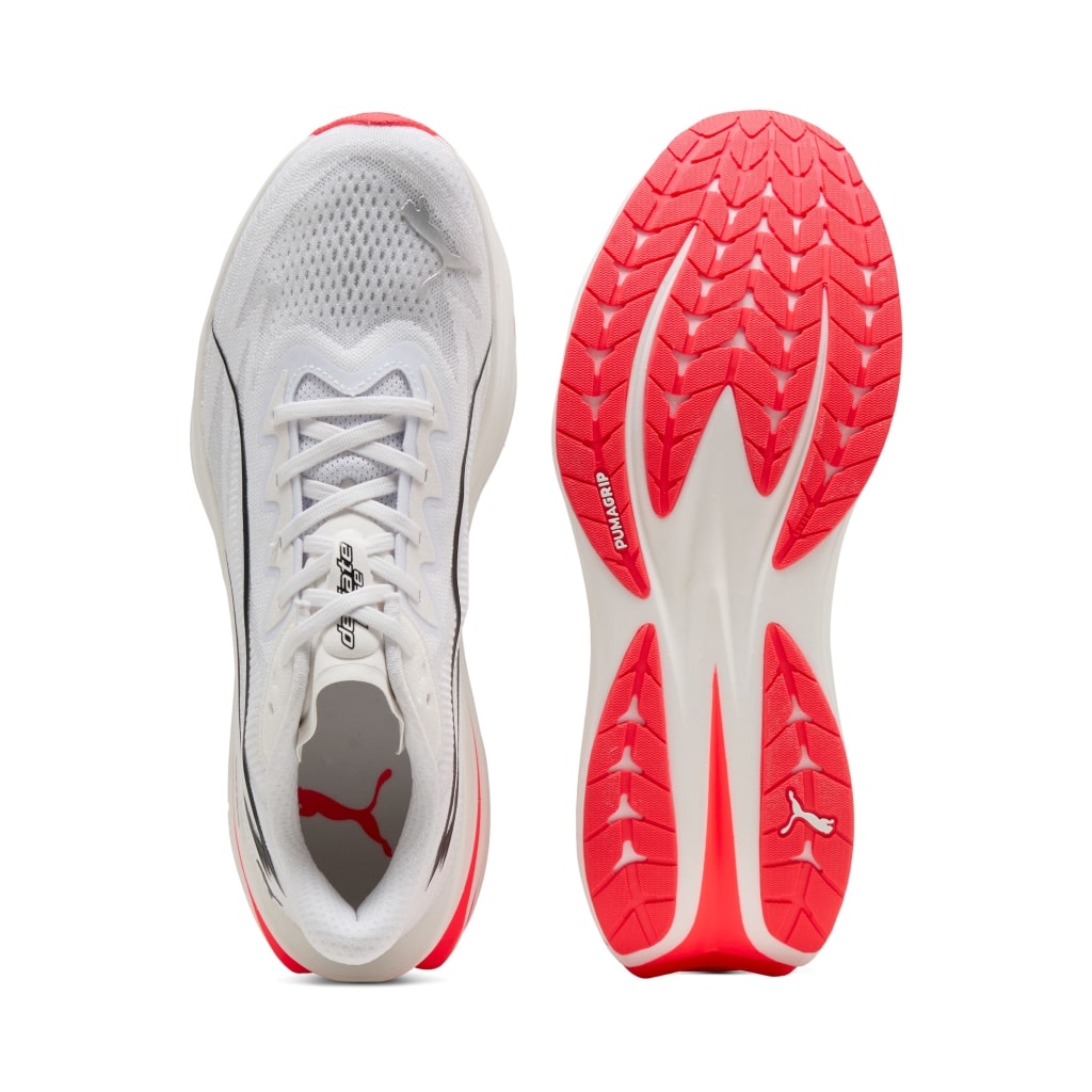 PUMA lance la Deviate Pure Nitro, une super trainer légère sans plaque carbone pensée pour les sorties du quotidien et les séances rapides.